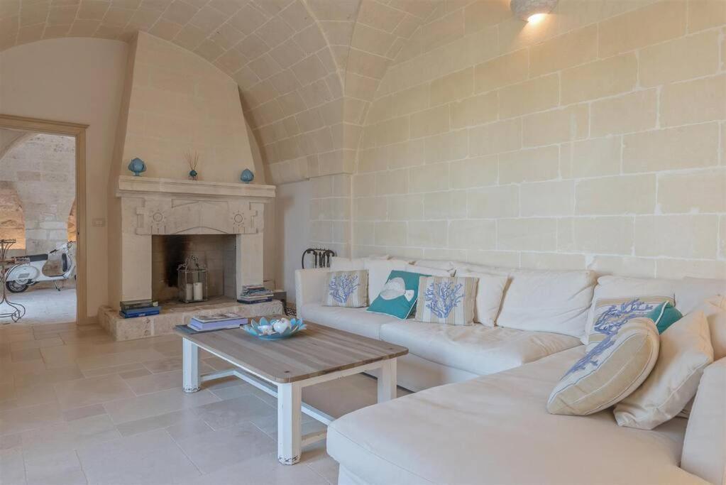 Masseria Il Frantoio By Raro Villas オストゥーニ エクステリア 写真
